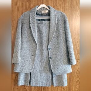BNWOT Women's Sky Blue Tweed Jacket & Skirt Set Quiet Luxury 100% Wool
